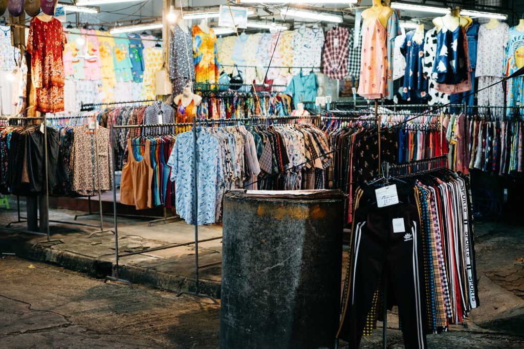 Where to Buy Clothes in Bulk for Your Store in 2023? DropshipEmpire